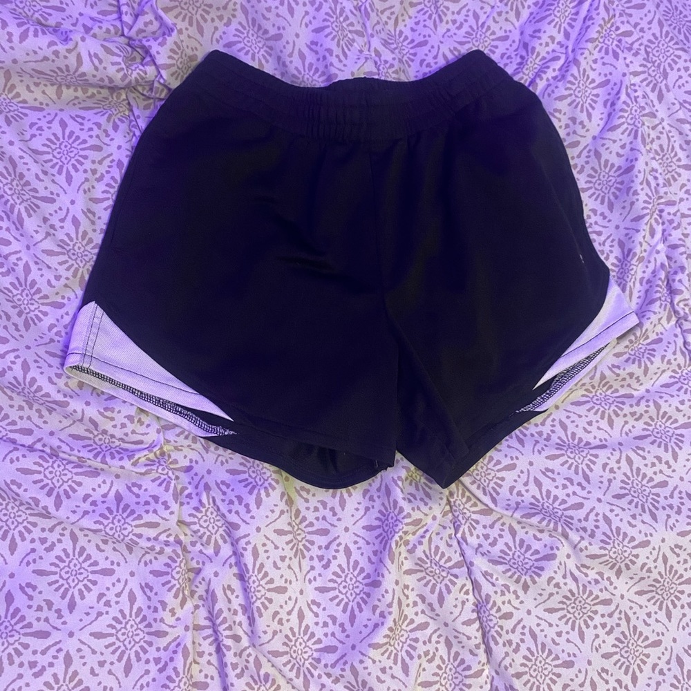 Marika medium (10/12) girls sports shorts